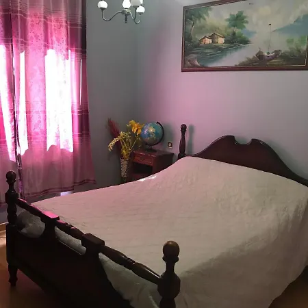 D'hotes Chez Christiane Bed & Breakfast