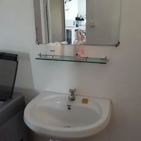 D'hotes Chez Christiane * Lurdy