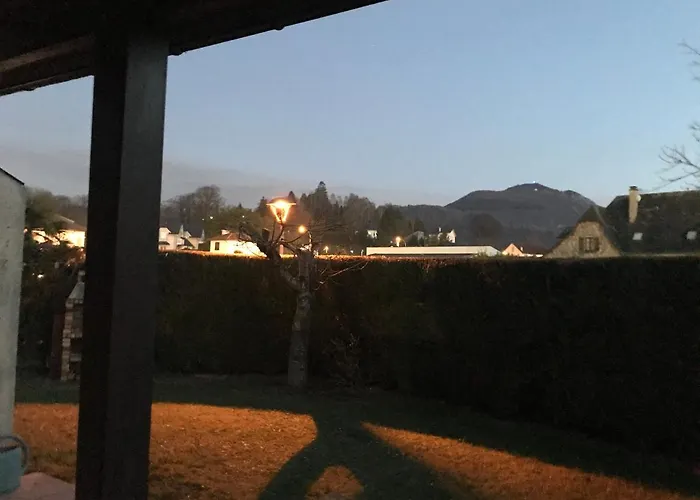 D'hotes Chez Christiane Bed & Breakfast *