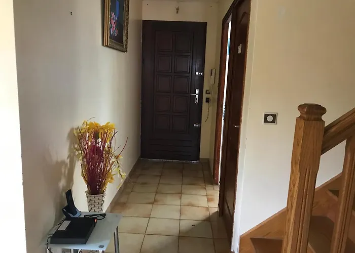 D'hotes Chez Christiane فندق مبيت وإفطار