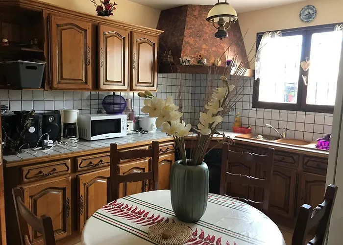 D'hotes Chez Christiane فندق مبيت وإفطار *